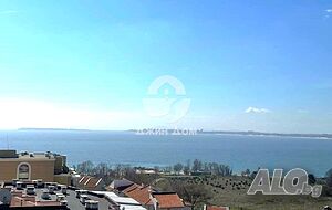 Луксозен пентхаус с ПАНОРАМА МОРЕ в к-с Романс Париж, гр. Свети Влас
