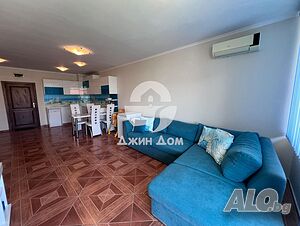 Двустаен апартамент с ГЛЕДКА МОРЕ И ПЛАНИНА в Сън Уейв, Свети Влас