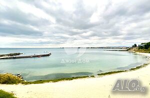 Тристаен апартамент с ПАНОРАМА МОРЕ в Акротирия Бийч, гр. Несебър