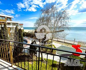 Двустаен апартамент с ПАНОРАМА МОРЕ в Месамбрия Форт Бийч, Елените