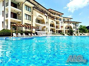 Просторен двустаен апартамент в к-с Арките, с. Кошарица