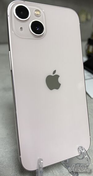 Apple iPhone 13 128GB, Перфектен!