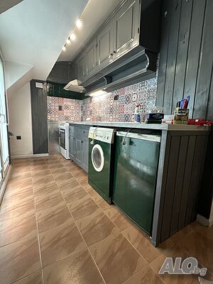 Студио под наем срещу община Несебър