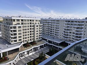 Двустаен апартамент с паркомясто, Central Park / Сентрал парк, до Мол Галерия