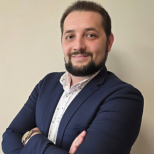 Ивайло Кошничаров