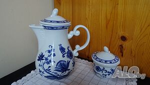 Порцелан кана и захарница модел лук Zwiebelmuster,Echt Kobalt, Wellco Krefeld