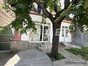 Отдава офис топ център