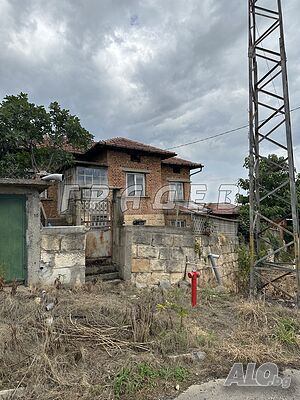Продава къща с. Пиргово