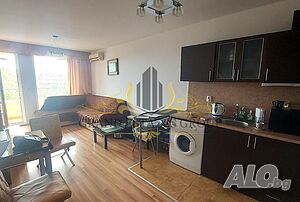 Двустаен апартамент в затворен комплекс с басейн.