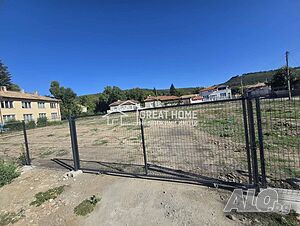 Парцел под наем в центъра на с. Лиляк област Търговище