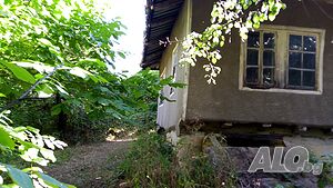 Продавам дворно място 1800м2 в с. Островче