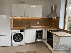 Собственик предлага новозакупен двустаен, първи наематели