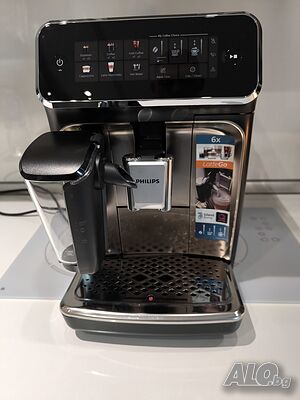 Автоматична Еспресо Кафеавтомат Кафемашина Philips EP3347/90, 1.8 л, 15 bar с Керамична Мелачка