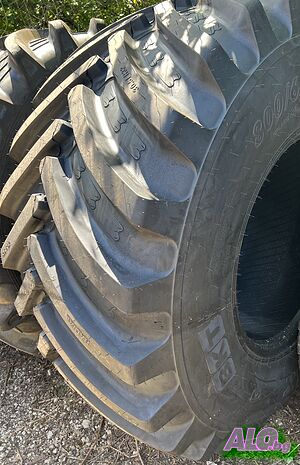 Селскостопански гуми за комбайн - 650/75R32, 800/65R32, 900/60R32, 1050/50R32