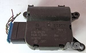 Моторче Клапа Парно Климатик Климатроник Пасат Б6 Volkswagen Passat B6 0 132 801 370