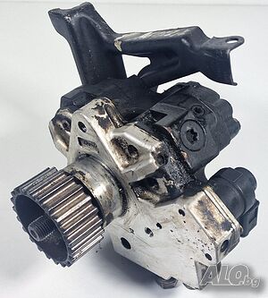 ГНП Горивна Помпа VW Crafter 2.5 TDI Фолксваген Крафтер 2.5 ТДИ 0445010125