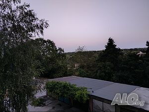 Апартамент с гараж и паркомясто до градската и болницата