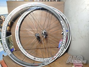 Чифт 28 цола шосейни капли за велосипед колело campagnolo Scirocco 35 mm