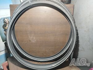 28 цола гуми за велосипед колело schwalbe smart sam,700 по 40 едната по изтъркана