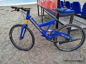 26 цола алуминиев велосипед колело Cannondale, въздушна вилка и шок 27 скорости