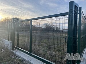 Продава УПИ с ток, вода и подобрения