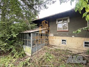 ПРОДАВА: Масивна къща, с. Дряновец, общ. Разград