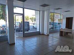 Продажба магазин- на първа линия море и автобусна спирка
