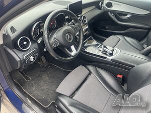 Арматурно табло Mercedes W205 C class