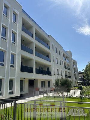 Двустаен апартамент с гараж в Rose Garden - Остромила