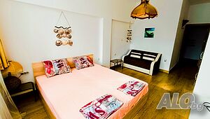 Hombry Home