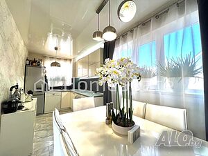 Тристаен апартамент 120 кв.м Тухла 2008 г. 4 етаж Непоследен