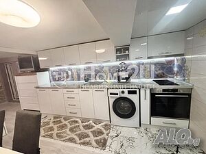 Продава Етаж от къща, Бургас, област гр. Карнобат