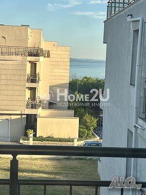 Едностаен апартамент с частична гледка море, без такса поддръжка!