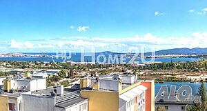 Апартамент с 3 отделни стаи и панорамна гледка към Бургаския залив |Меден рудник, Зона А