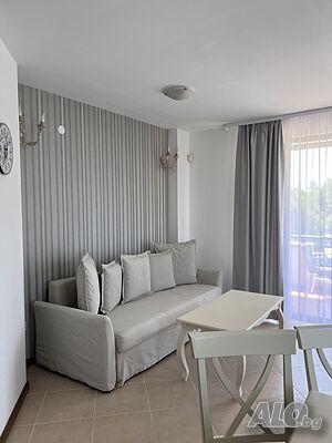 Двустаен апартамент 75,38 кв.м в елитния комплекс ”OASIS RESORT LOZENETS”, Лозенец
