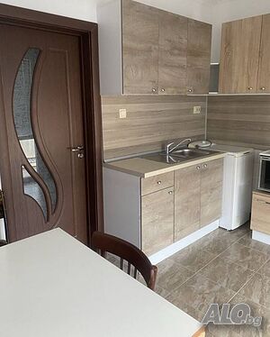 Едностаен апартамент на крачки от морската градина в Бургас!