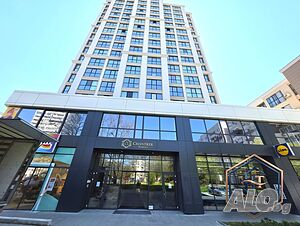 Голям двустаен с гледка МОРЕ! Южно изложение. Луксозна сграда: ”Chantrer Residence”.