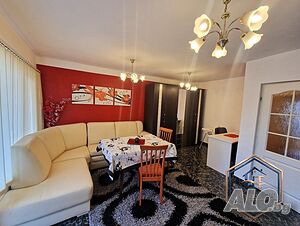 Четиристаен 120м2 с Паркомясто в наема! Супер център до ”Богориди”