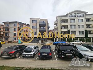ПРОДАВА търговски обект в центъра на кв. Черно море 3, Несебър!