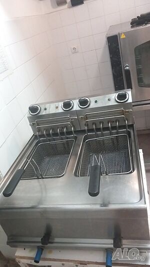 Продава професионален фритюрник