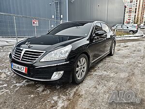 Hyundai Equus vs 380
