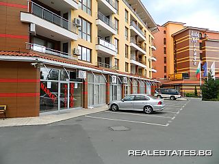 Магазин в жилищна сграда 52 кв.м Партер Със склад С тоалетна Тухла Готов (завършен)