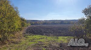 продава парцел 4300 кв.м. до Хасково