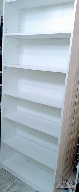 Продавам библиотеки/стелажи/ бели, ПДЧ, 18 мм, в наличност 20 броя