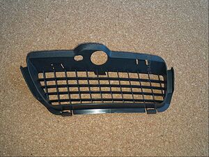 Решетка предна броня дясна за VW GOLF III 5880591