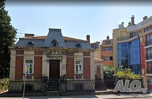 Продава се сутерен в центъра на гр. Бургас-40кв. м