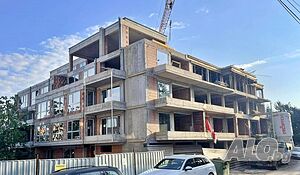 Продава двустаен апартамент в м-т Гърдова глава