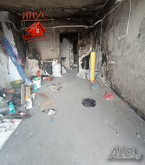 Четиристаен за продажба в гр. Бургас, ж-к Меден Рудник, панел, 100 кв.м. - 67 000Е