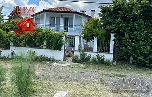 Къща за продажба в с. Лъка - модна, арт изпълнение