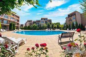 Обзаведен двустаен апартамент в Nessebar Fort Club, Слънчев бряг